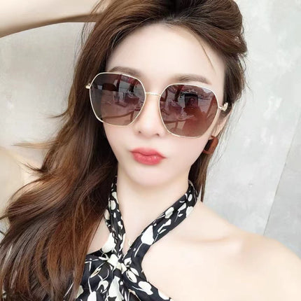 Metal Frame Women Fashion Sunglasses - Brown