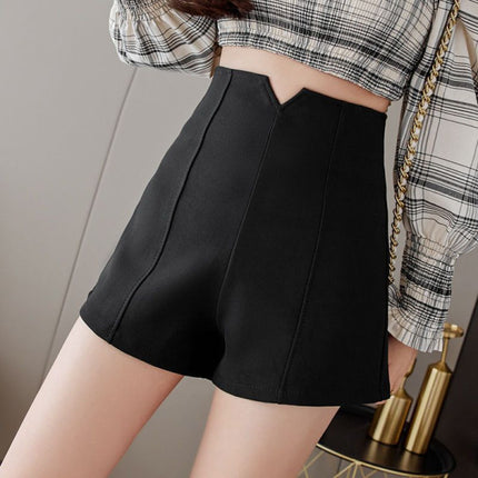 Stylish Pleated Solid Color Women Fashion Shorts - Black