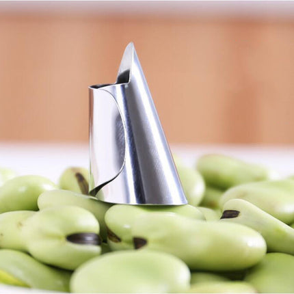 Stainless Steel Fruit Vegetable Pick Anti-Cut Hand Finger Nail Protector Cover Guard Peeler