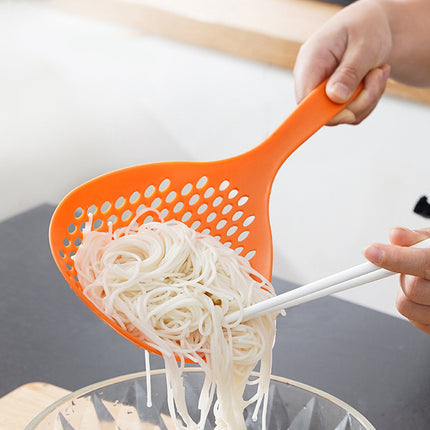 Long Handle Multi-Functional Kitchen Non-Slip Filter Scoop Large Size Noodle Colander Strainer Food Drainer