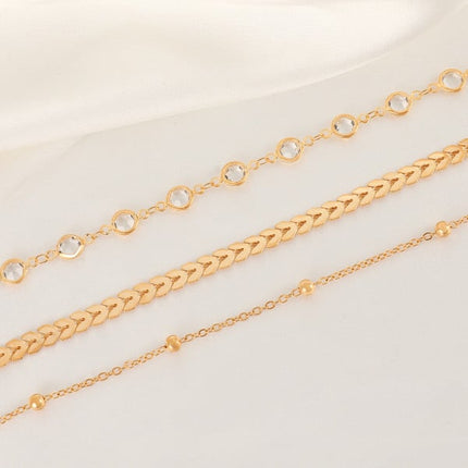 Glamorous Crystal Embellished Gold Anklet for Women Perfect for Beach Wear and Party Fashion