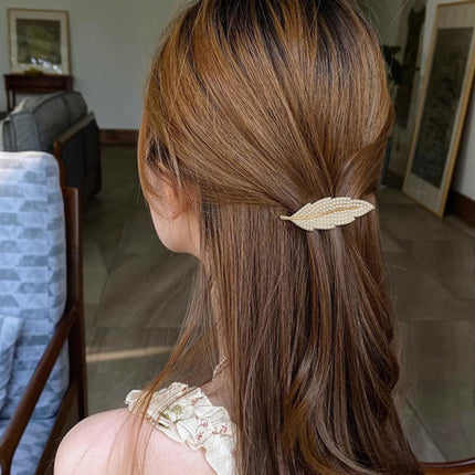 Leaf Carved Stylish Gold Plated Hair Grooming Women Fashionable Fancy Clips - Golden