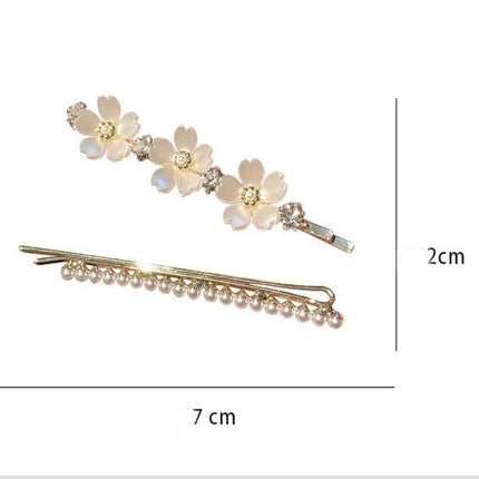 Pearl Decorated Carved Floral Patch Women Headwear Hair Grooming Party Wear Hair Clips - White