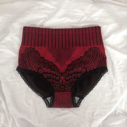 Stylish Lace Hipster Underwear Comfortable Breathable Seamless. High Elastic Waist. Perfect for Casual Occasions. Red Nylon Material. Exclusive for Women.