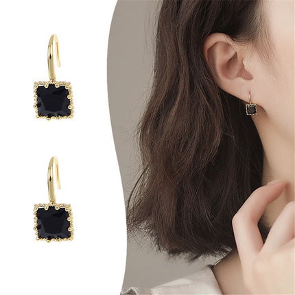 Ladies Simple Elegant Crystal Earrings - Black