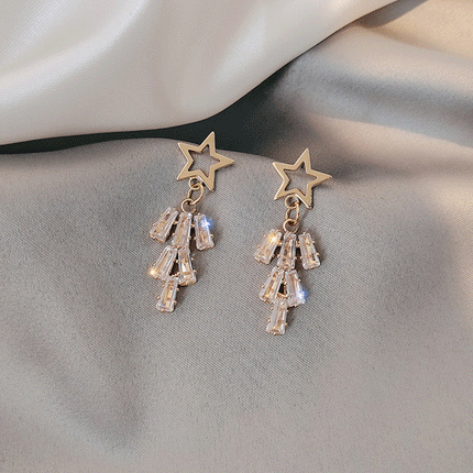 Woman Full Rhinestone Fashion Earrings - Golden