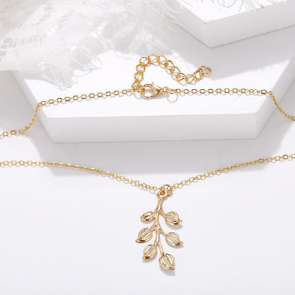 Women Fashion Leaf Shape Simple Necklace - Golden