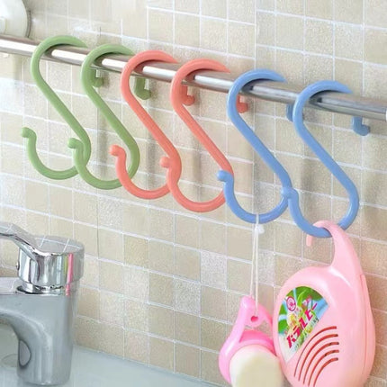 4 Pcs Large Size Plastic Hanging Hooks - Blue