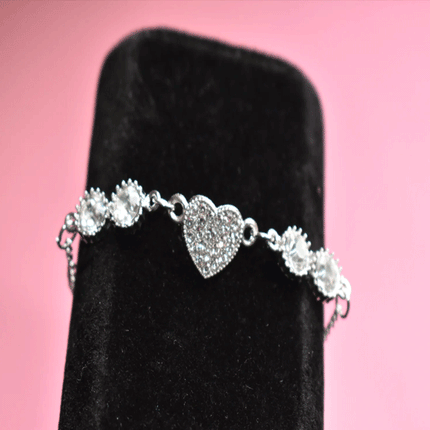 Girls Fashion Crystal Elegant Heart Bracelet - Silver White